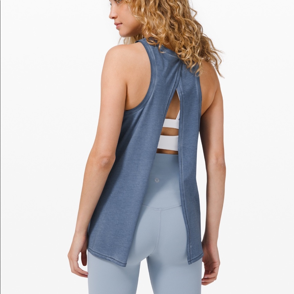 Lulu lemon all tied up tank